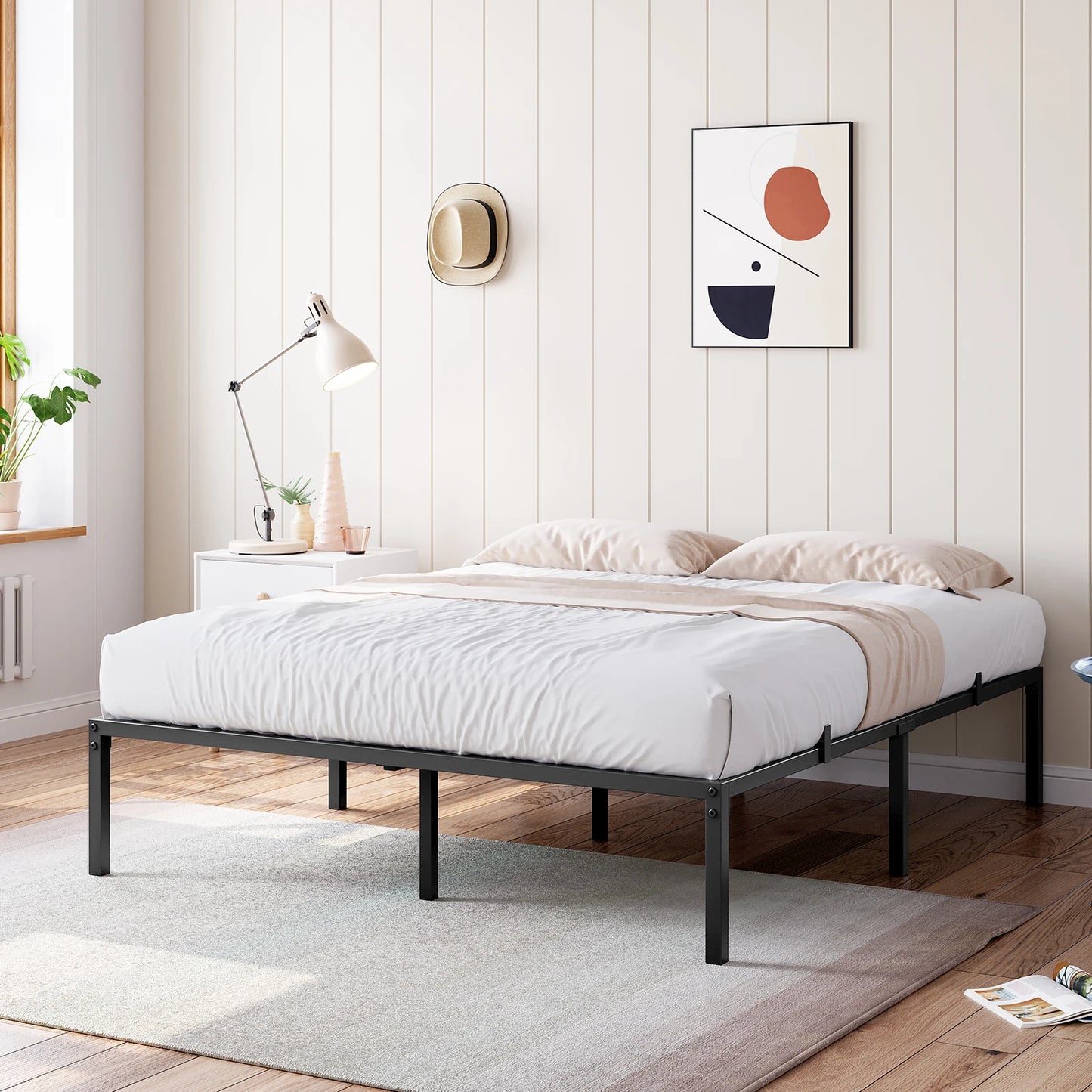 Hign-concerned Modern Metal Bed Frame With Heavy Duty Slats