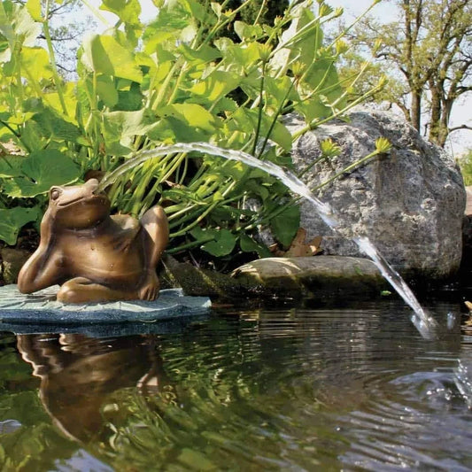 Aquascape Lazy Frog Fountain on Lily Pad for Garden Ponds