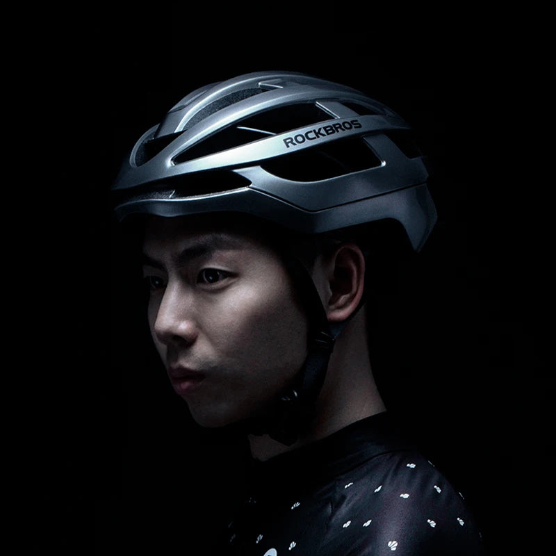 ROCKBROS Breathable Ultralight Bicycle Helmet Molded