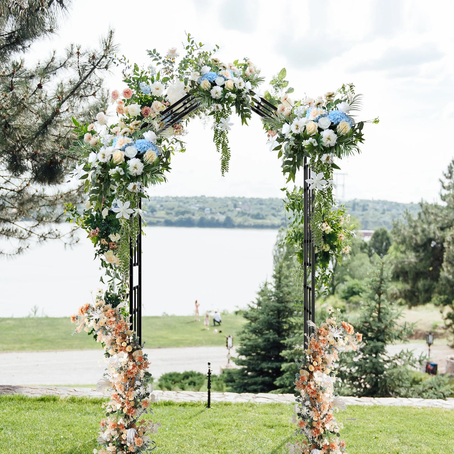 Adjustable Metal Garden Arch for Climbing Plants and Roses