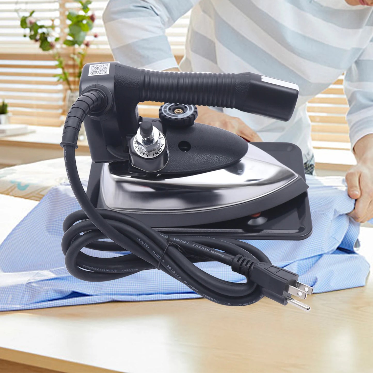 Sweetmile 1200W Steam Iron With Adjustable Temperature